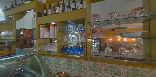 Gelataria, Pizzaria Italiana - Torreira