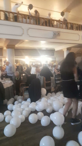 R. Padre Avis de Brito 189, 4760-234