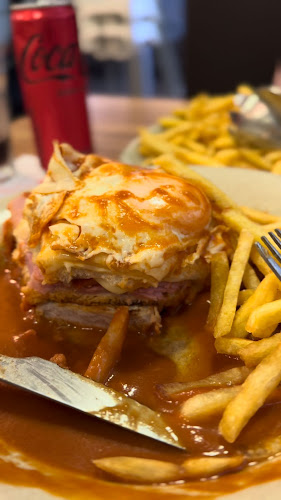 Opinii despre Café Imperial 1 în Braga - Gastronomia e hotelaria