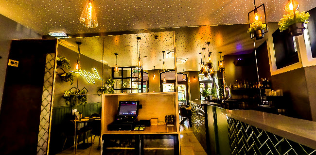 Opinii despre Pizzaria Luzzo în Lisboa - Gastronomia e hotelaria