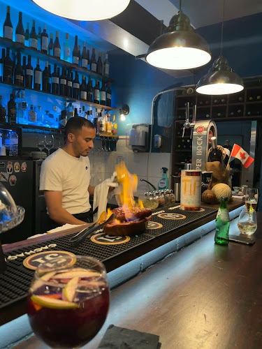 Opinii despre Grau Douro Tapas & Wine Bar în Lisboa - Gastronomia e hotelaria