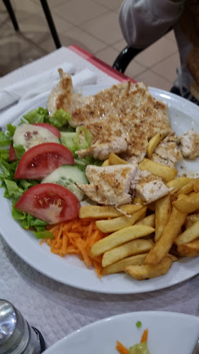 Opinii despre Rubi's Snack Bar în Funchal - Gastronomia e hotelaria