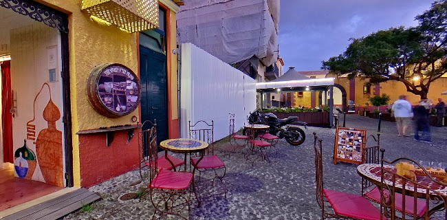 Madeira Rum House - Gastronomia e hotelaria