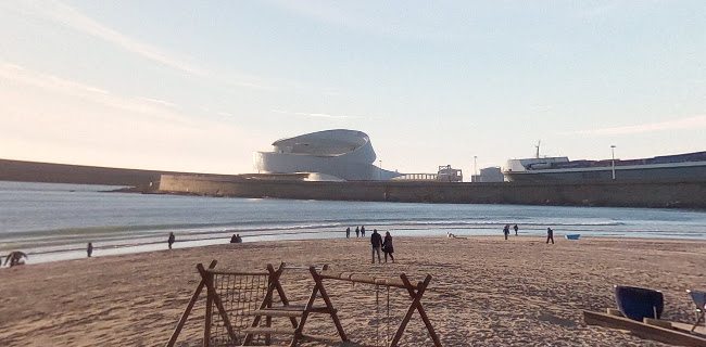 Comentarii opinii despre Lais de Guia