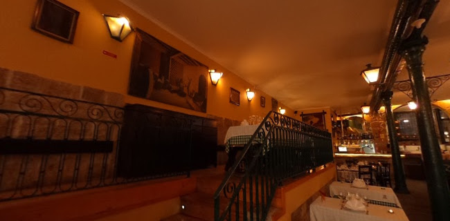 Opinii despre Postigo do Carvão Restaurante în Porto - Gastronomia e hotelaria