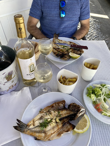 R. das Laranjeiras, 8125-507 Quarteira