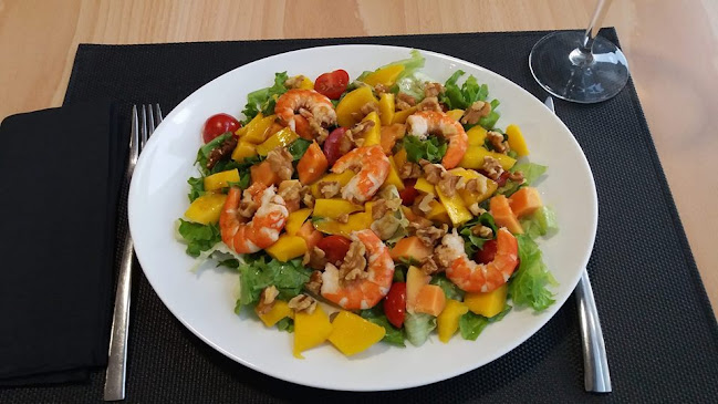 Comentarii opinii despre Curva 24