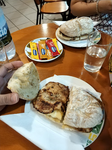 Café Cine - Fundão