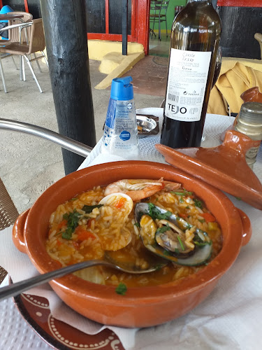 Comentarii opinii despre Restaurante Típico Algarvio "A pondorosa"