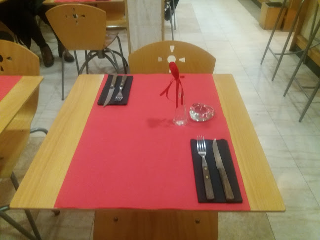 Pizza Ouressa - Gastronomia e hotelaria