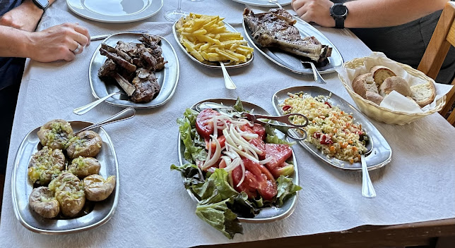Opinii despre Serra da Nogueira în Maia - Gastronomia e hotelaria