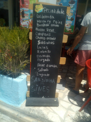 Av. 1 de Maio 89, 2825-486 Fonte da Telha