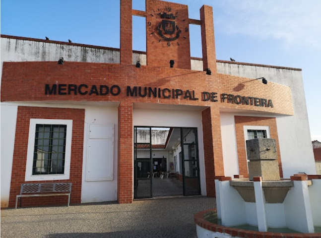 Comments and reviews of Mercado Municipal de Fronteira