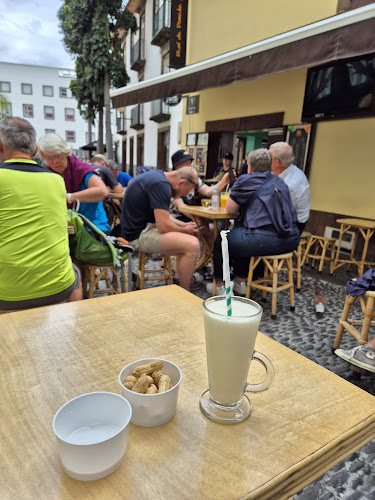 Comments and reviews of Rei da Poncha