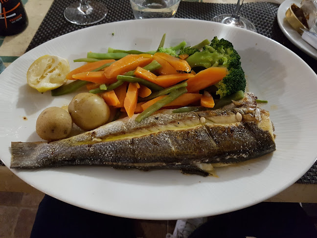 Praia Do Garrao Julia’s Beach, Av. Oceano, 8135-170 Almancil