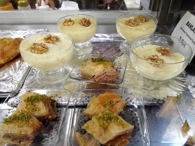 Av. Alm. Reis 40A, 1150-019 Lisboa