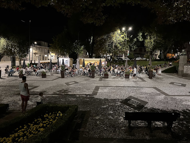 Esplanada da Praça - Felgueiras - Gastronomia e hotelaria