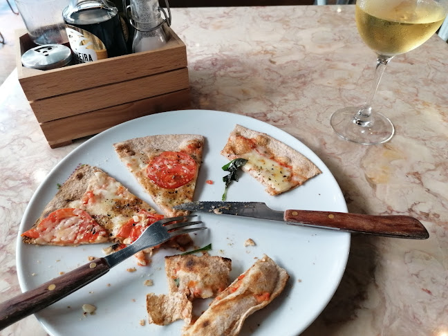 Comentarii opinii despre Stella Saldanha