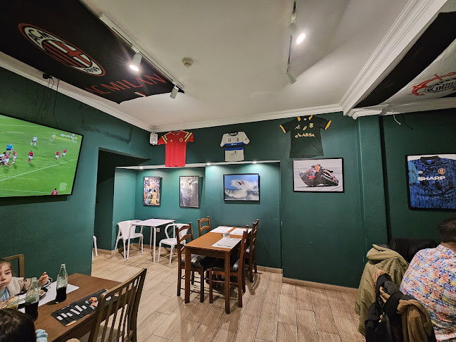 Opinii despre Cheers Sports Bar & Restaurant în Almada - Gastronomia e hotelaria