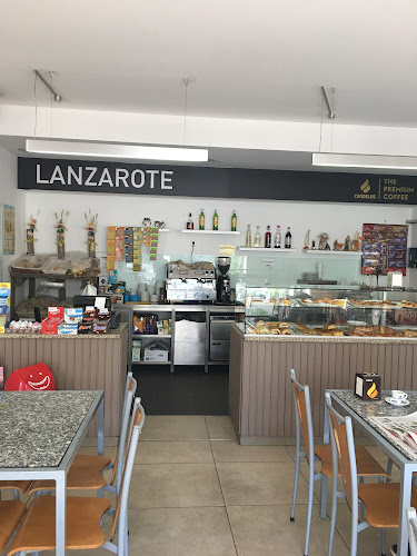 Comments and reviews of Café Lua