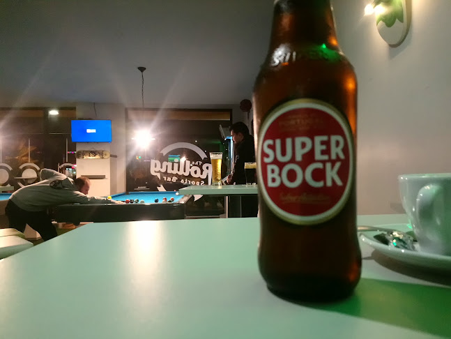 Comentarii opinii despre The Rolling Sports Bar