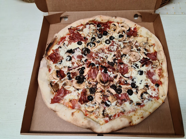 Casa da Pizza - Feijó.