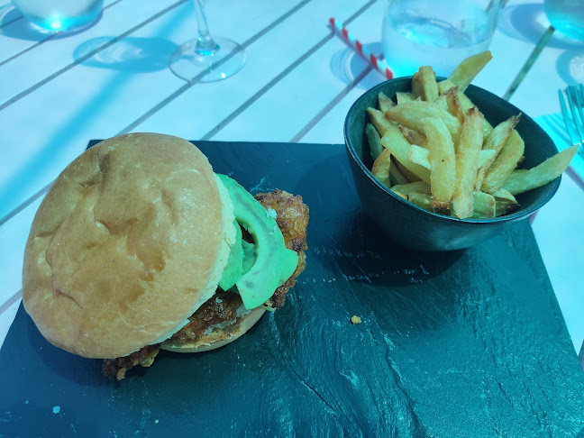 Opinii despre NIKAIA BAR MARINA ALBUFEIRA în Albufeira - Gastronomia e hotelaria