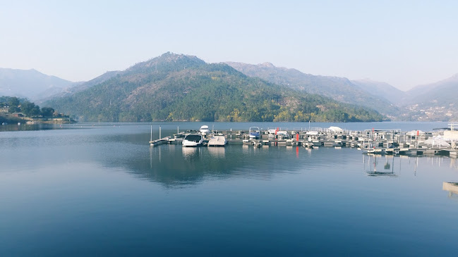 Pte. Sobre O Rio Caldo, 4845-024 Rio Caldo