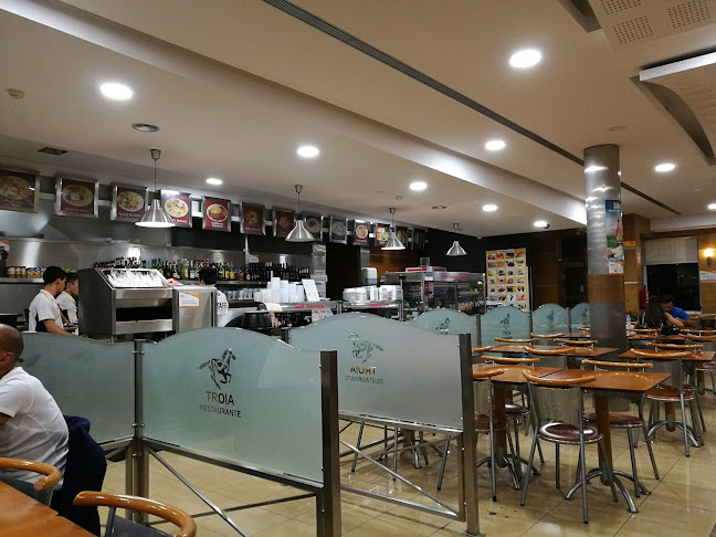 Troia Pizzaria & Restaurante - Gastronomia e hotelaria