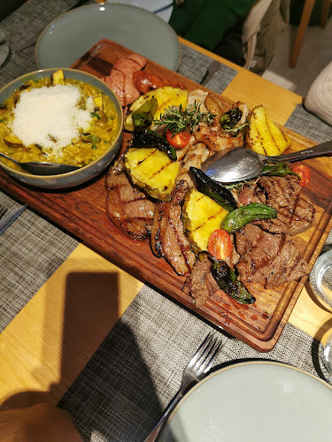 Vespa's Beer - Cervejaria Luís - Gastronomia e hotelaria