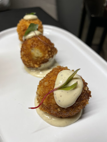 Comentarii opinii despre FAMA by Luís Lavrador