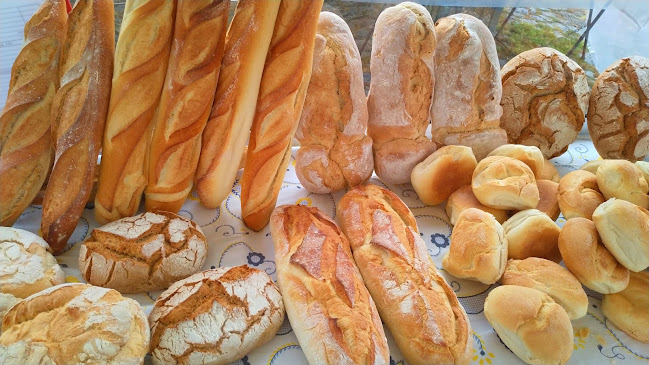 Opinii despre Pão Tradicional Adelina în Valença - Gastronomia e hotelaria