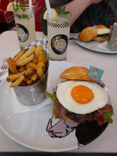 Av. Dom João II 43 A, 1990-083 Lisboa