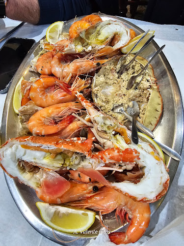 Restaurante Farol de Cacilhas - Gastronomia e hotelaria