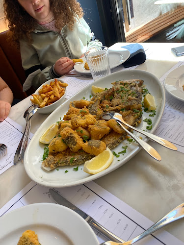 Meia-Nau Porto - Gastronomia e hotelaria