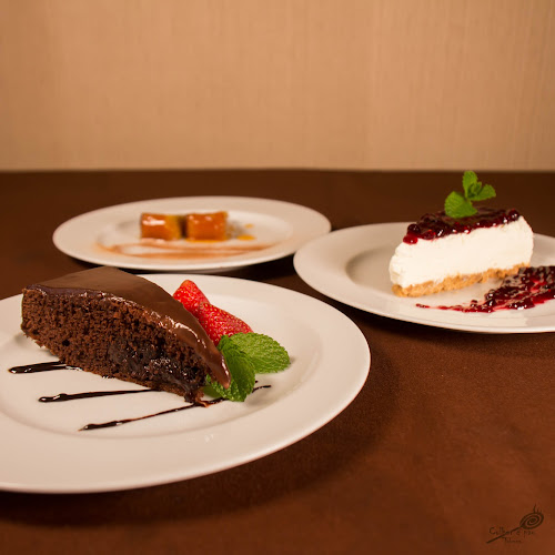 Largo da Praça Velha 17, 4700-439 Braga