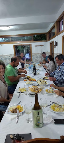 Rua da Cruz 8, 4755-334 Milhazes