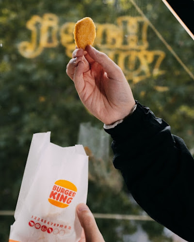 Burger King Paredes Phone number
