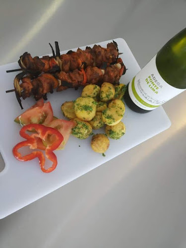 TAKE AWAY S.VICENTE - Gastronomia e hotelaria