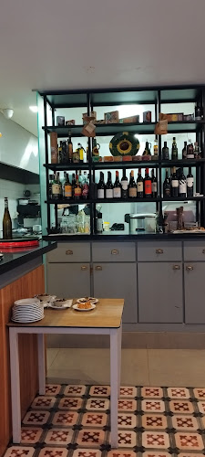 Taberna Aveirense - Gastronomia e hotelaria