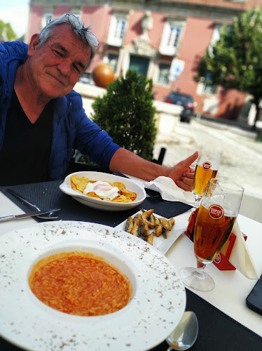 Cervejaria Guimarães - Gastronomia e hotelaria