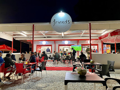 Friends e Planet Hot Dog