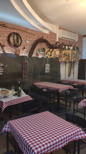 Taberna Dom Tapas - Gastronomia e hotelaria