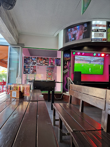 Oasis - Gastronomia e hotelaria