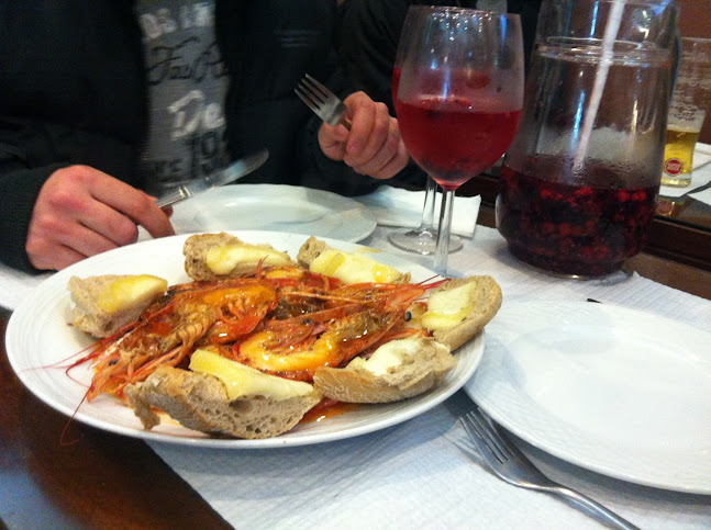 R. Vasques de Mesquita 98, 4350-337 Porto