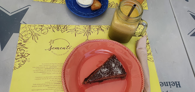 Cafetaria Semente - Art, Coffee & Plant Based Food - Braga