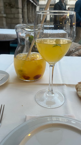 Comentarii opinii despre Buxa