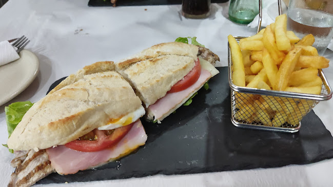 Opinii despre Casa das Caralhotas în Almeirim - Gastronomia e hotelaria