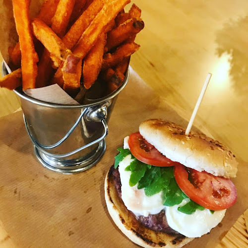 Comer Em Casa Póvoa - Gastronomia e hotelaria