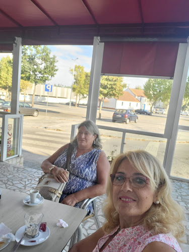 Café Lina - Sobe e Desce Almoços Prato do Dia - Santa Maria da Feira